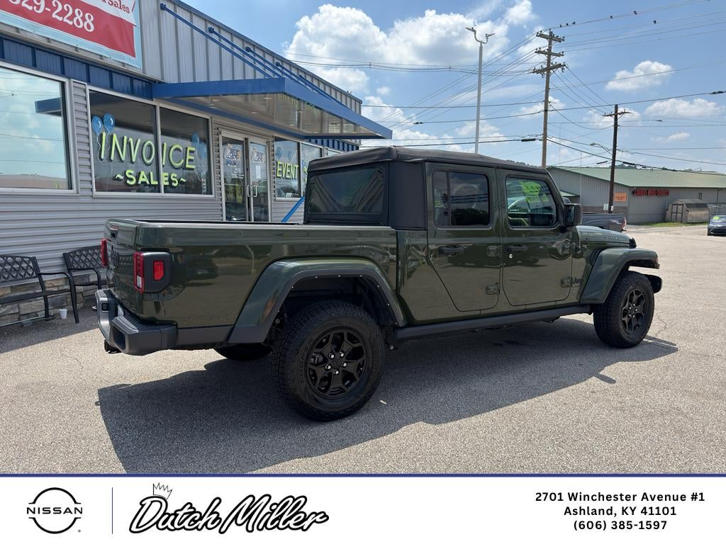 2022 Jeep Gladiator Willys Sport
