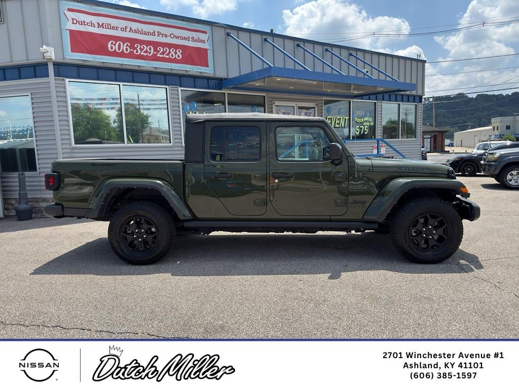 2022 Jeep Gladiator Willys Sport