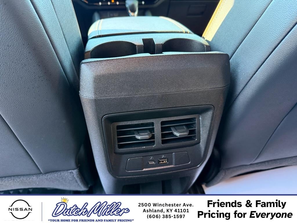 2024 GMC Canyon 4WD AT4