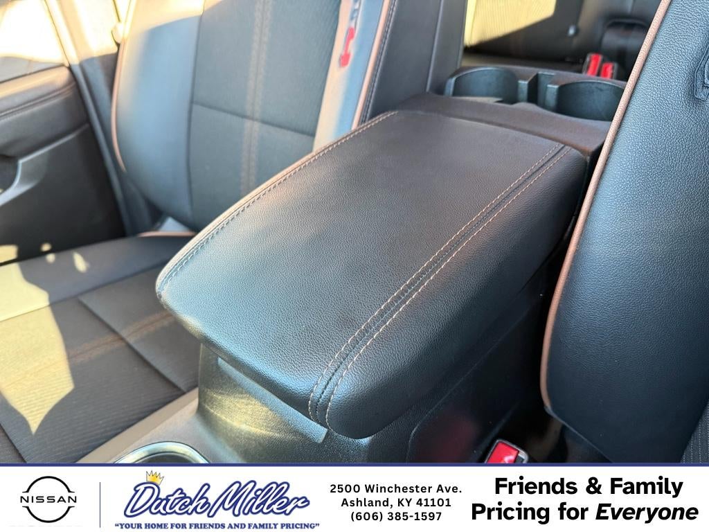 2024 GMC Canyon 4WD AT4