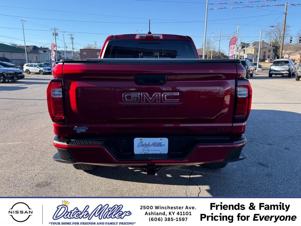 2024 GMC Canyon 4WD AT4