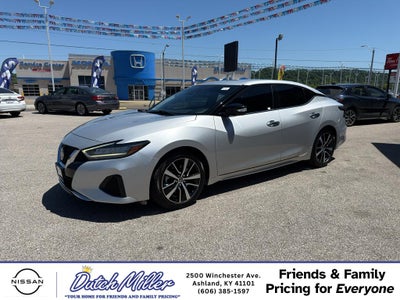 2022 Nissan Maxima SV