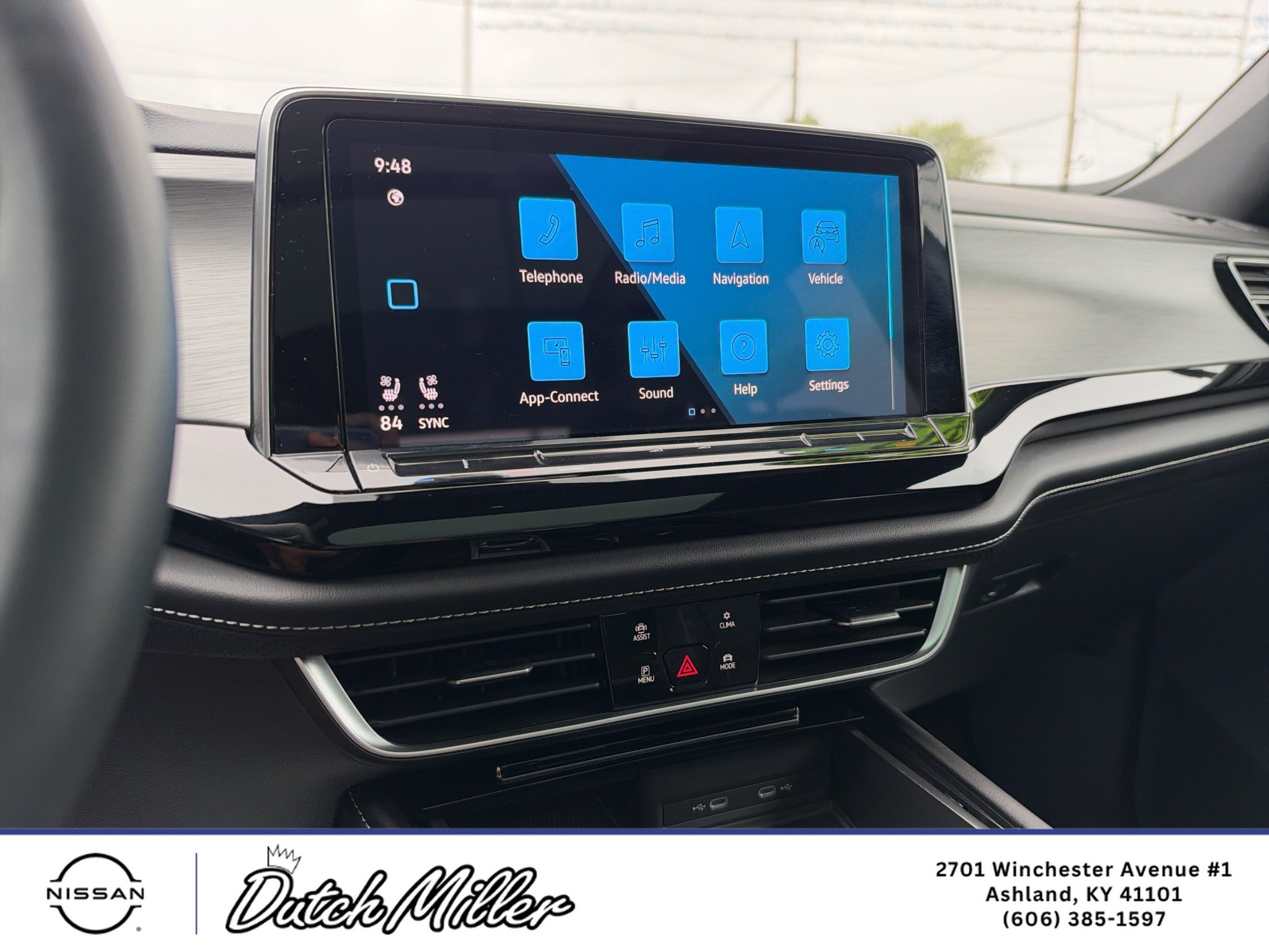 2024 Volkswagen Atlas Cross Sport 2.0T SE w/Technology
