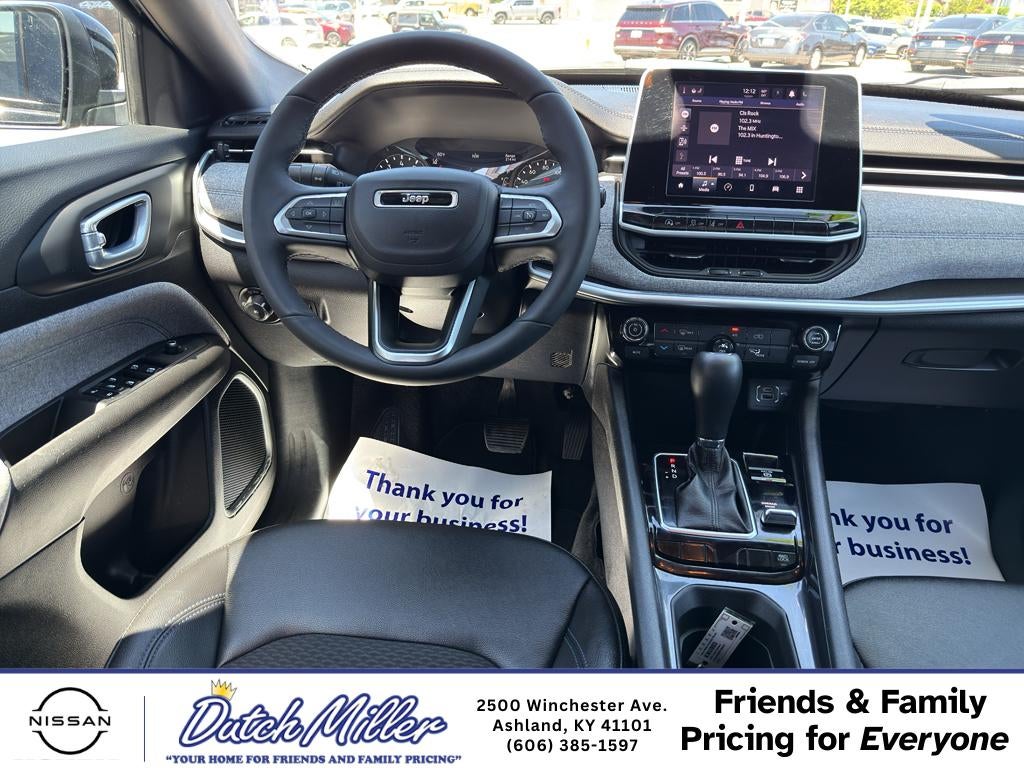 2025 Jeep Compass Latitude