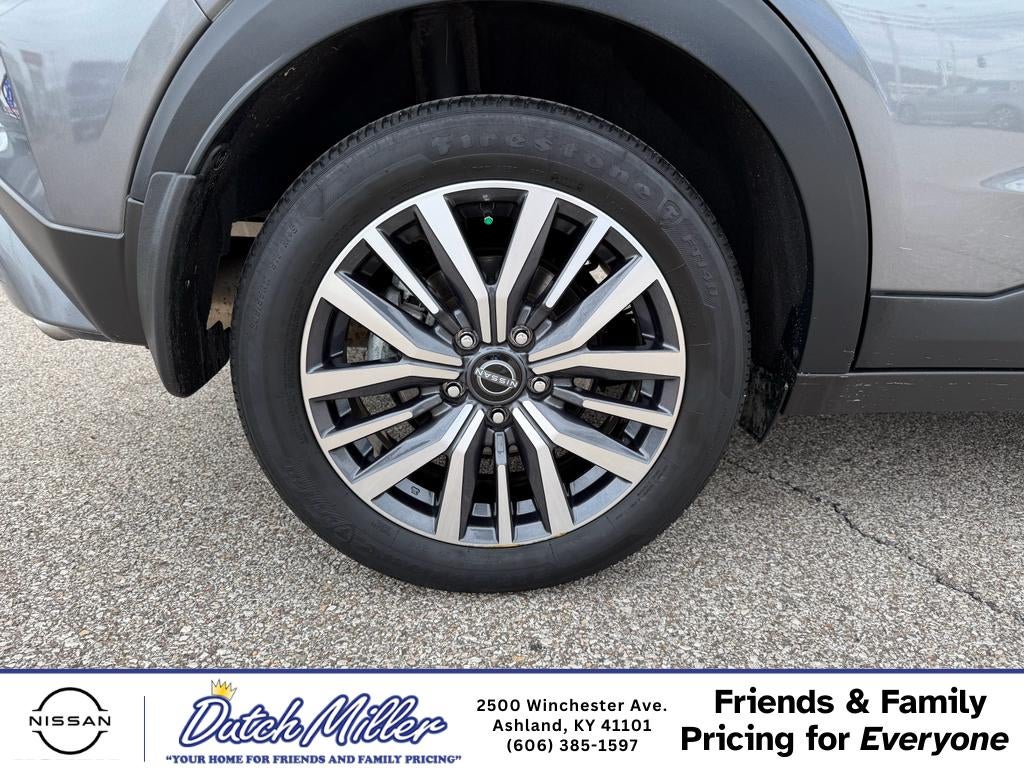 2024 Nissan Kicks SV