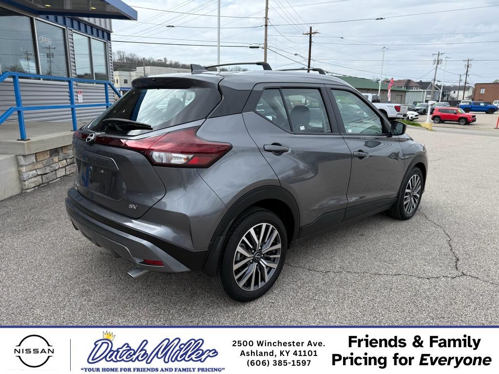 2024 Nissan Kicks SV