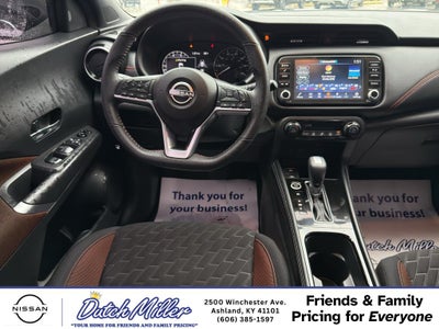 2023 Nissan Kicks SR