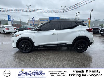 2023 Nissan Kicks SR