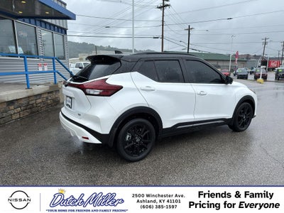 2023 Nissan Kicks SR