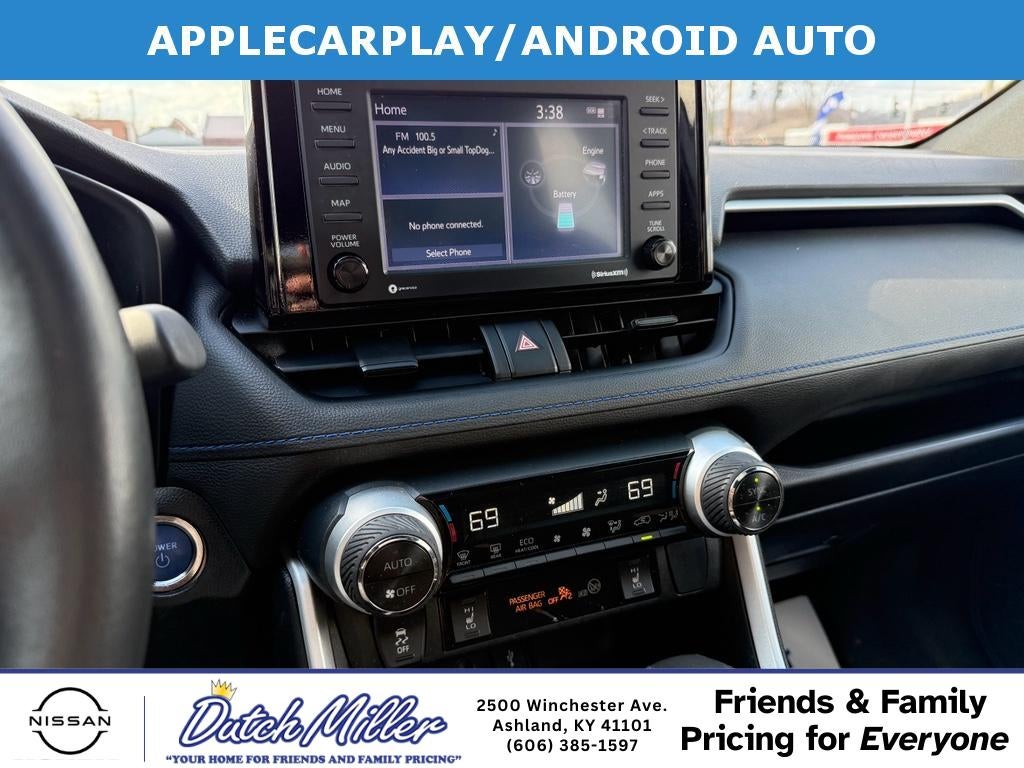 2022 Toyota RAV4 Hybrid SE