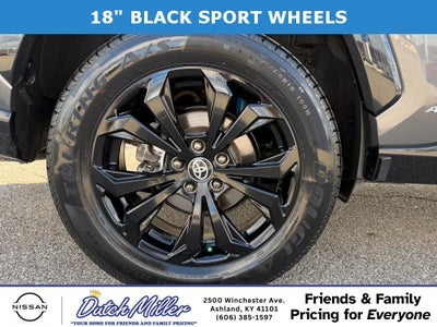 2022 Toyota RAV4 Hybrid SE