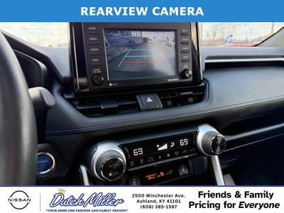 2022 Toyota RAV4 Hybrid SE