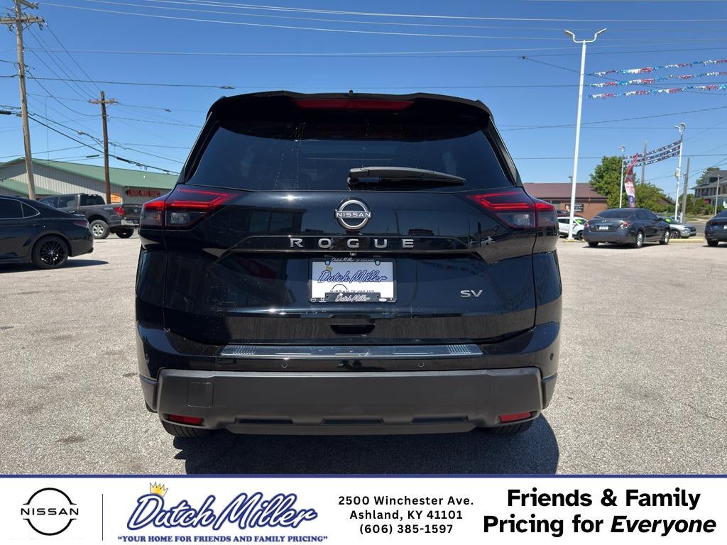 2024 Nissan Rogue SV