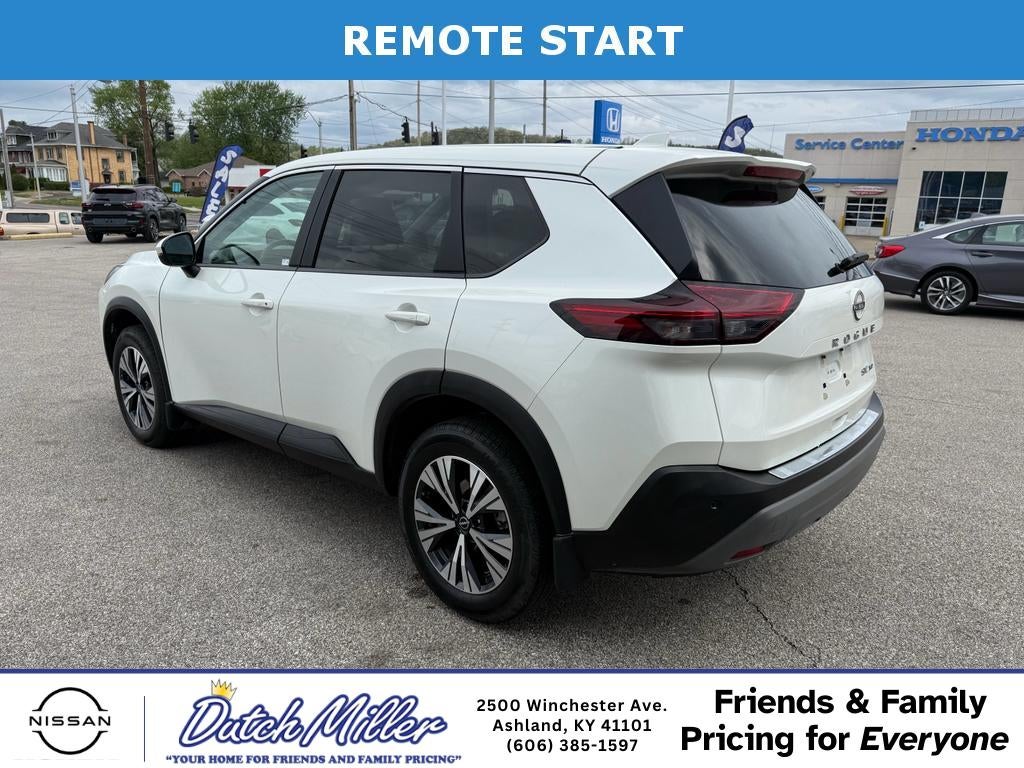 2022 Nissan Rogue SV