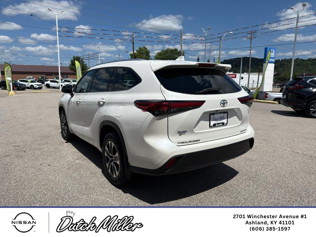 2021 Toyota Highlander XLE