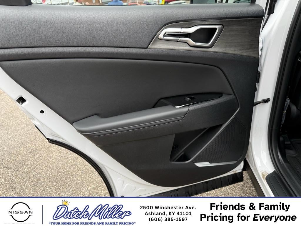 2025 Kia Sportage X-Line