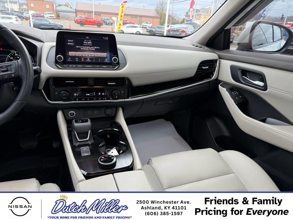 2023 Nissan Rogue SL