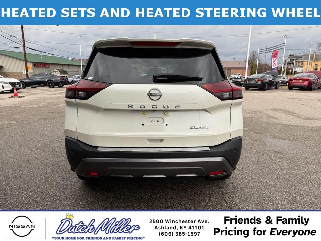 2023 Nissan Rogue SL