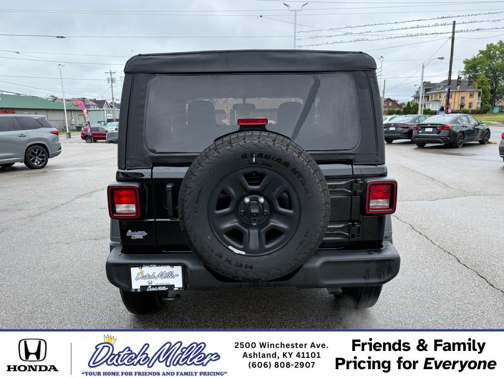2025 Jeep Wrangler Sport