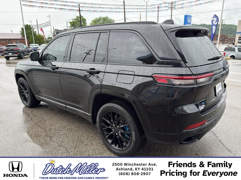 2022 Jeep Grand Cherokee 4xe Summit