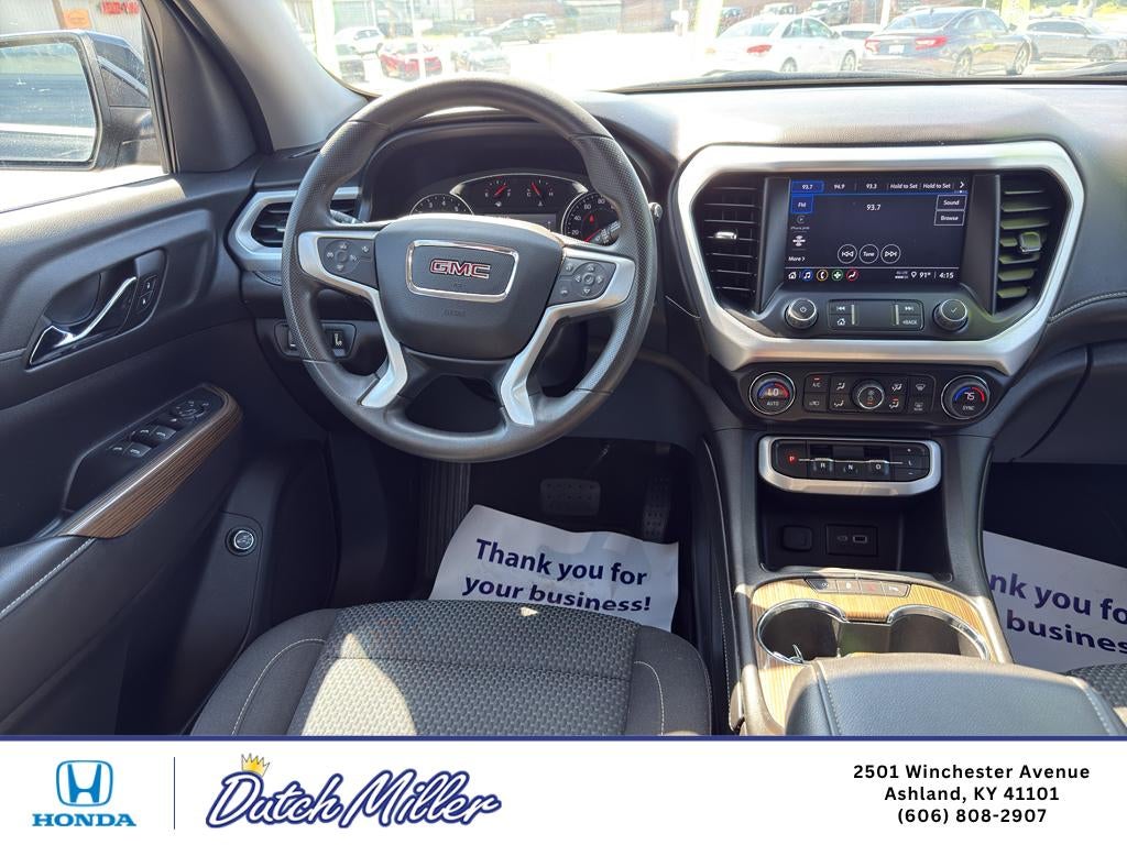 2023 GMC Acadia SLE