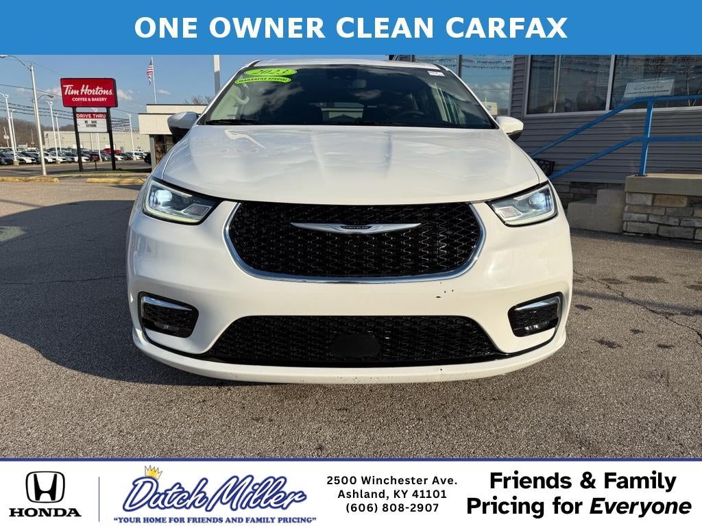 2023 Chrysler Pacifica Touring L