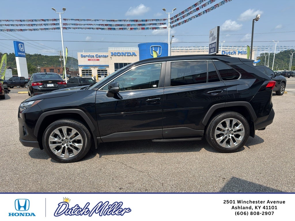 2024 Toyota RAV4 XLE Premium