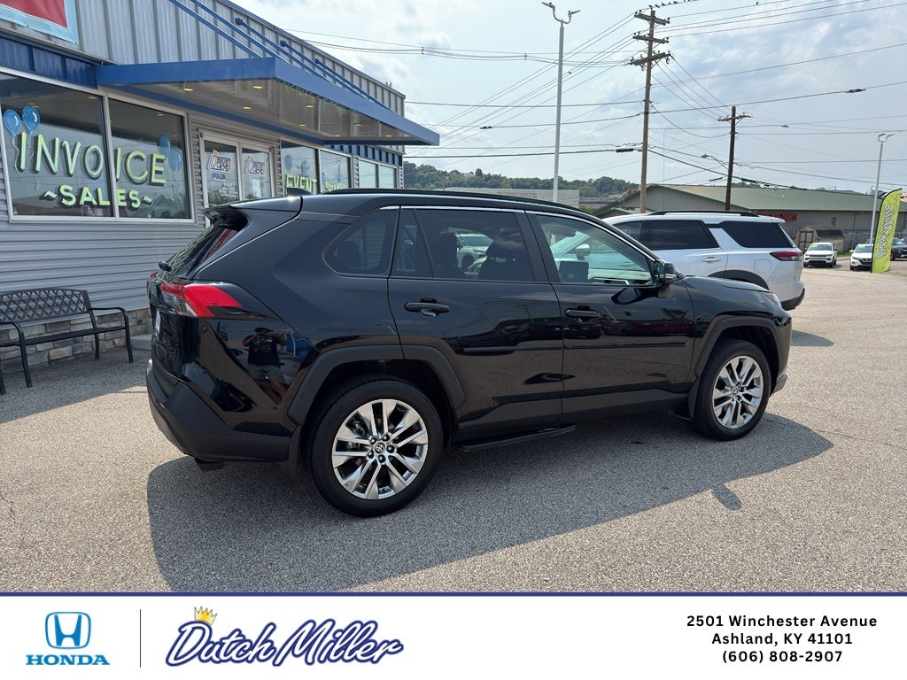 2024 Toyota RAV4 XLE Premium
