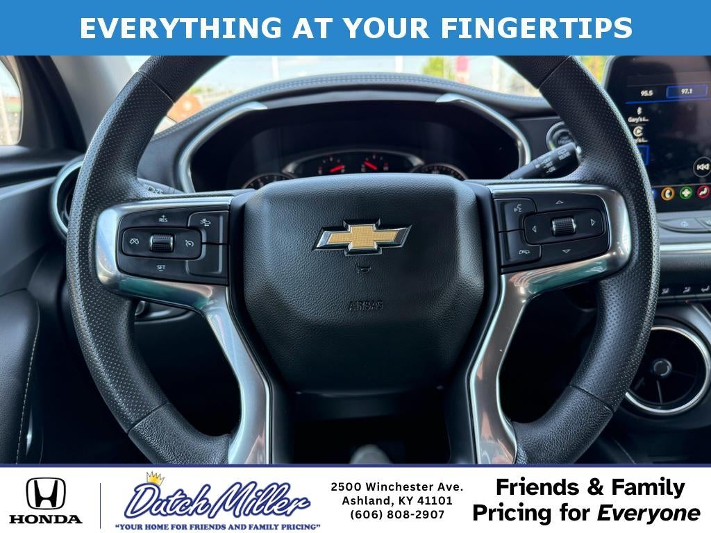 2025 Chevrolet Blazer LT