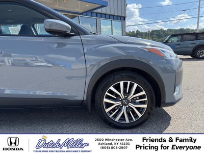 2023 Nissan Kicks SV