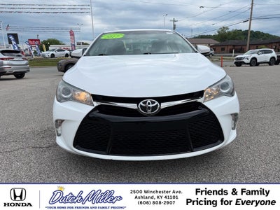 2017 Toyota Camry SE