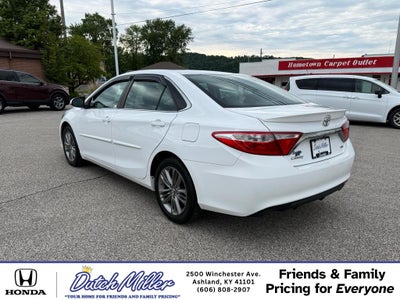 2017 Toyota Camry SE