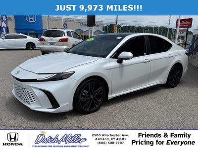 2025 Toyota Camry Hybrid XSE