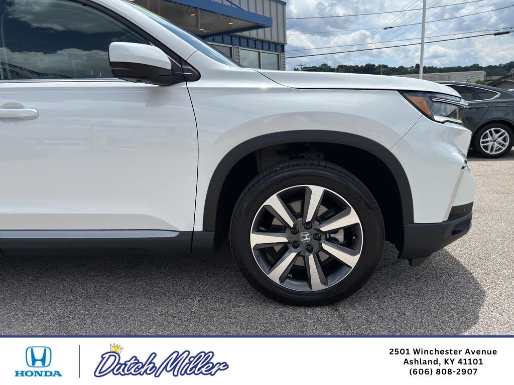 2025 Honda Pilot Elite