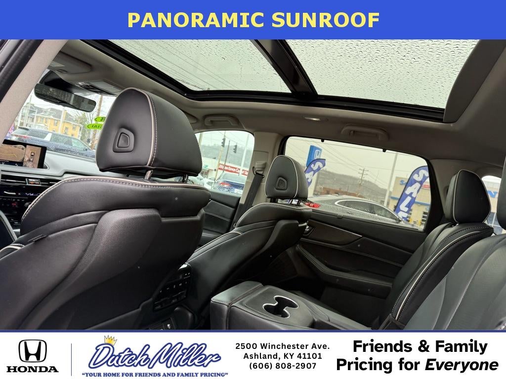 2022 Acura MDX w/Advance Package