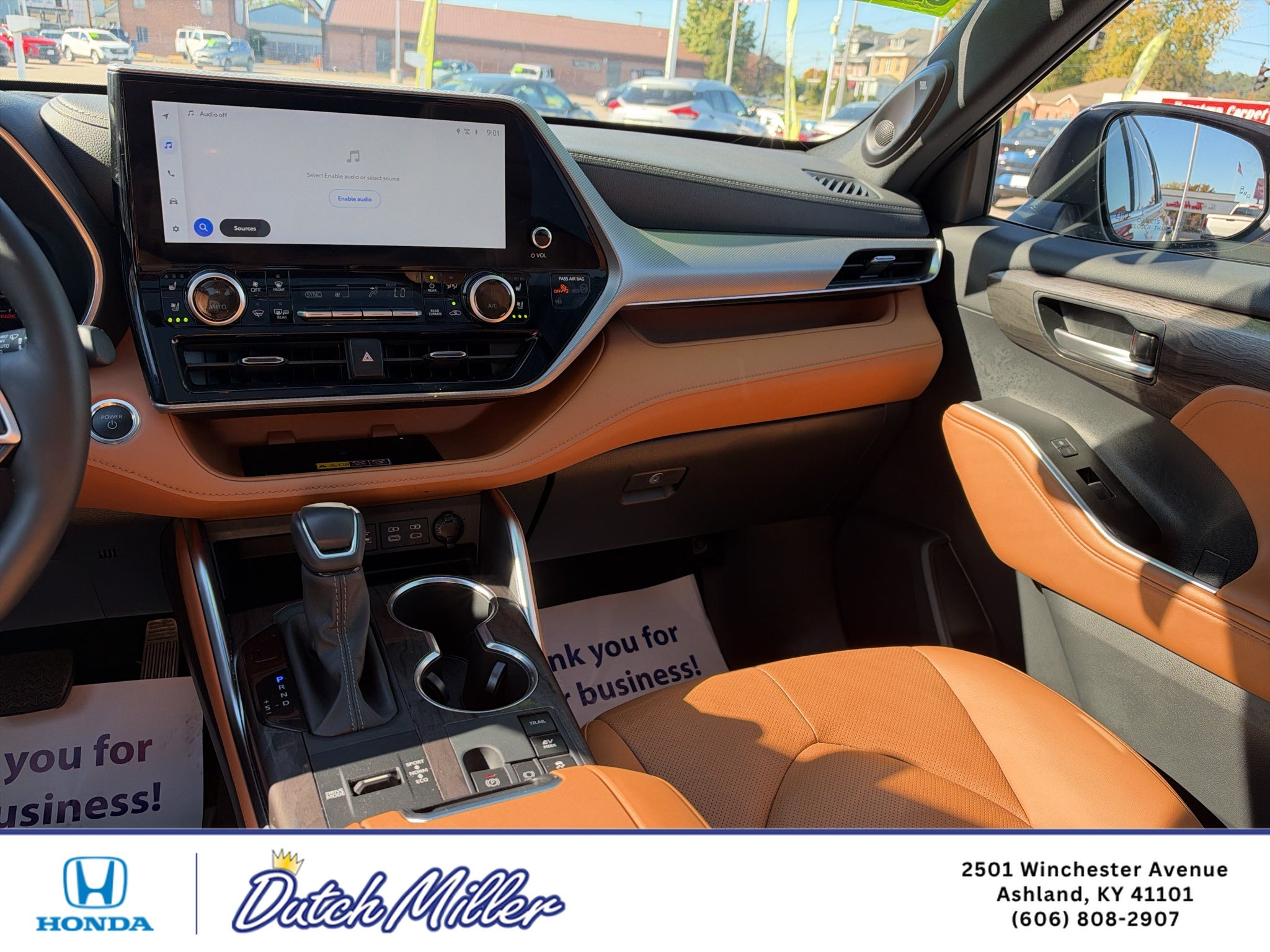 2025 Toyota Highlander Hybrid Hybrid Platinum