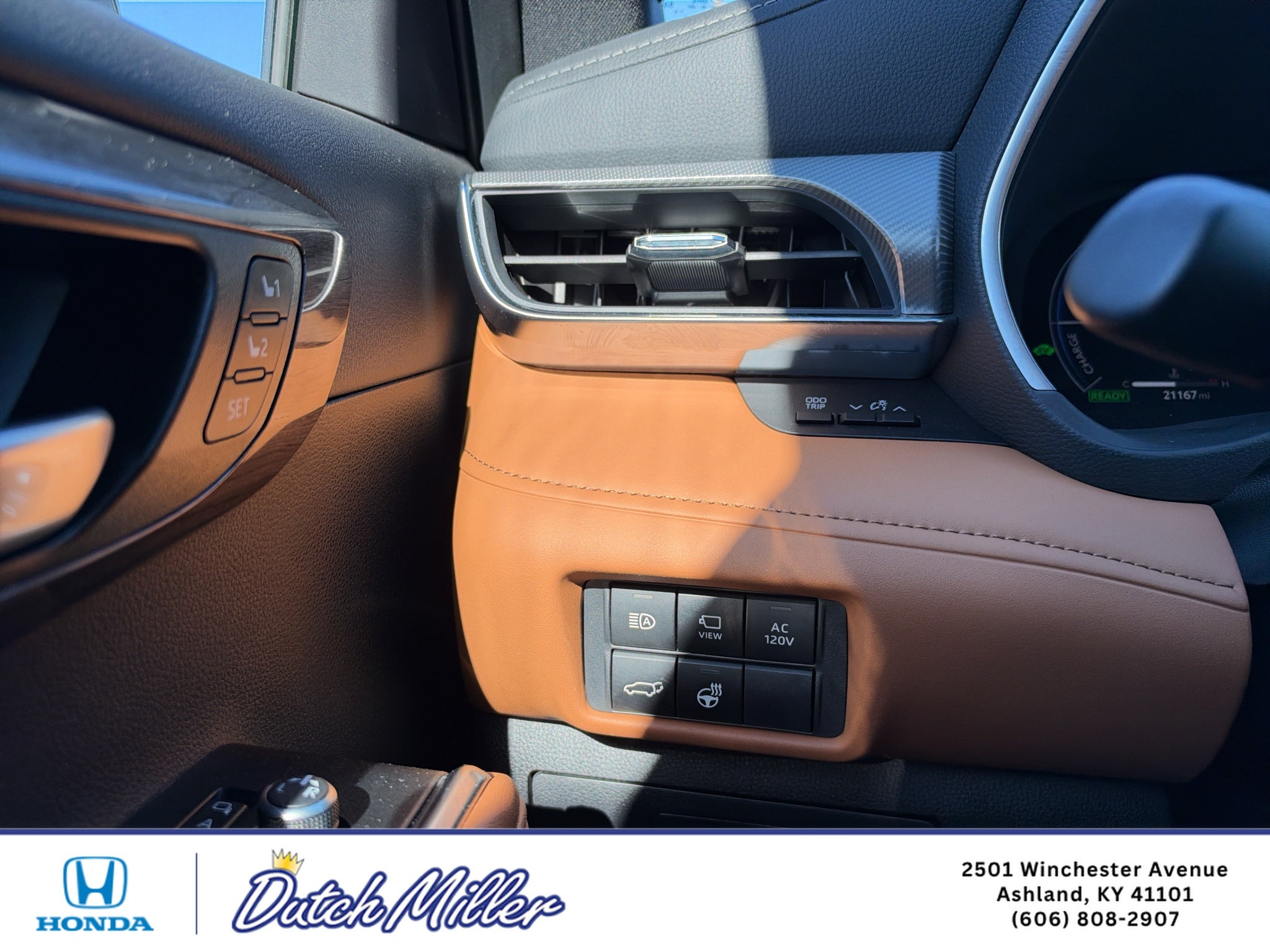 2025 Toyota Highlander Hybrid Hybrid Platinum