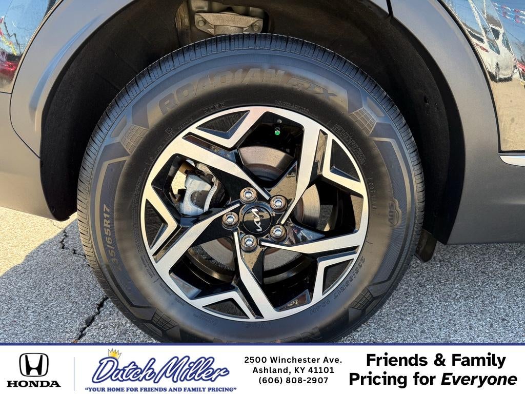 2024 Kia Sportage LX