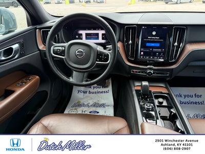 2023 Volvo XC60 Plus Bright Theme