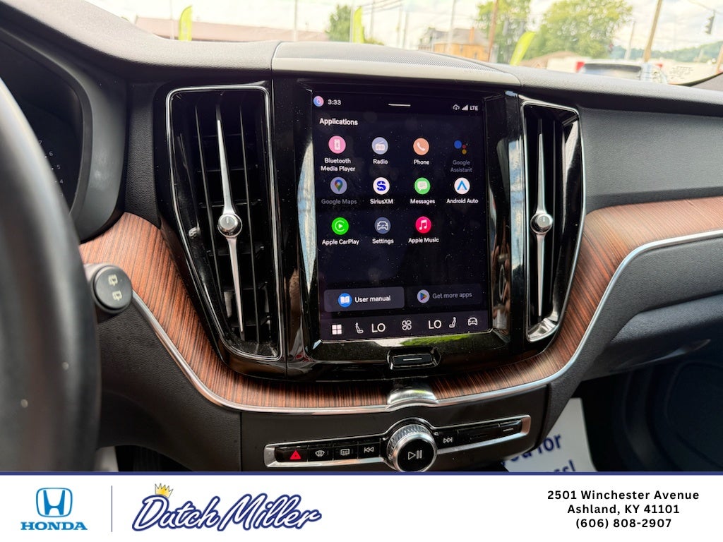 2023 Volvo XC60 Plus Bright Theme