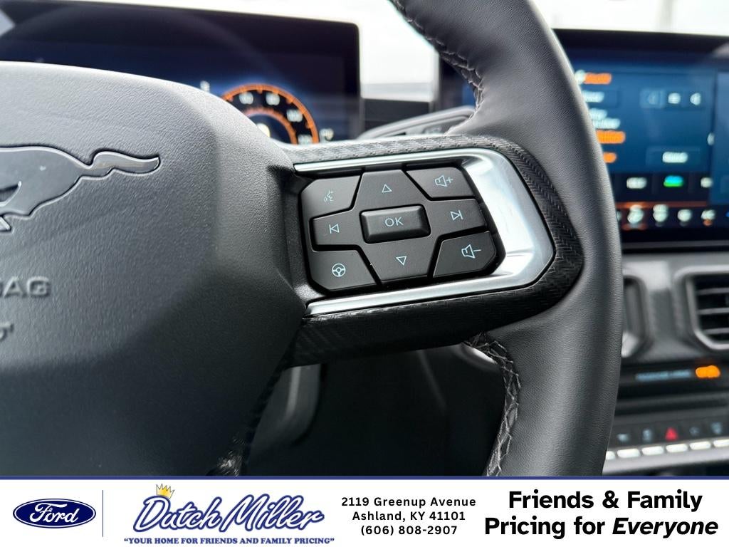 2025 Ford Mustang EcoBoost