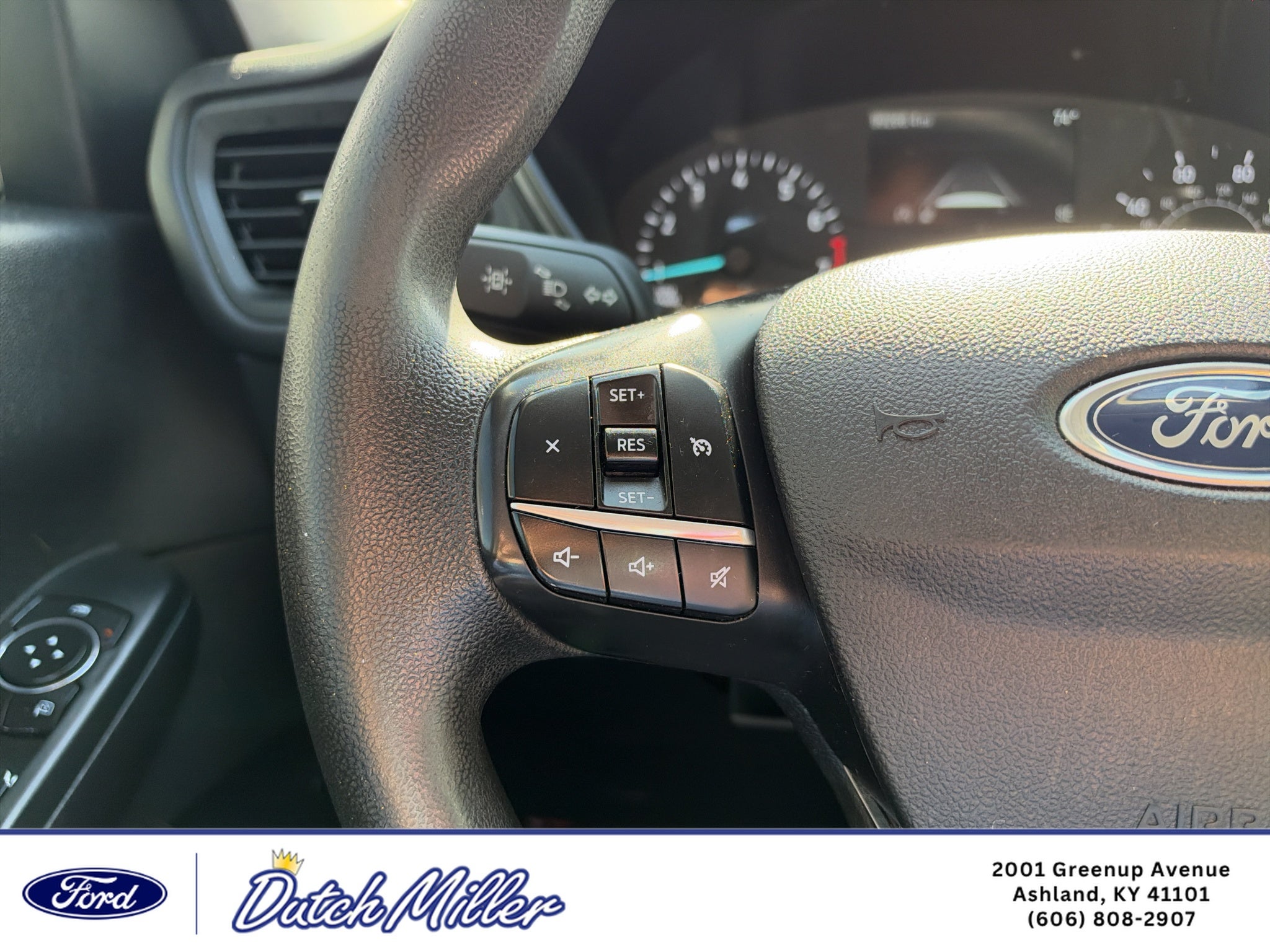 2022 Ford Escape S