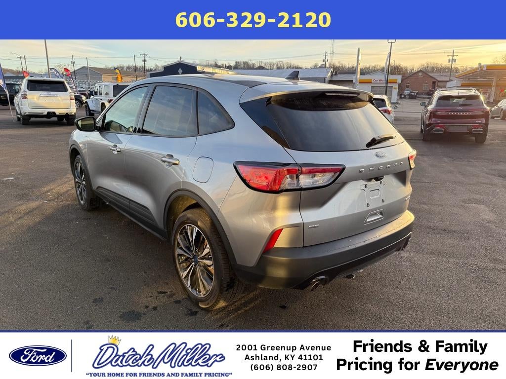 2022 Ford Escape SE