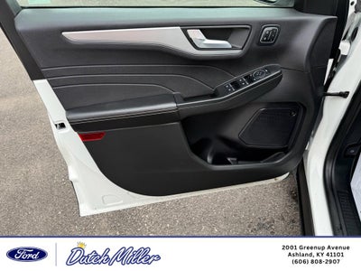 2024 Ford Escape Platinum