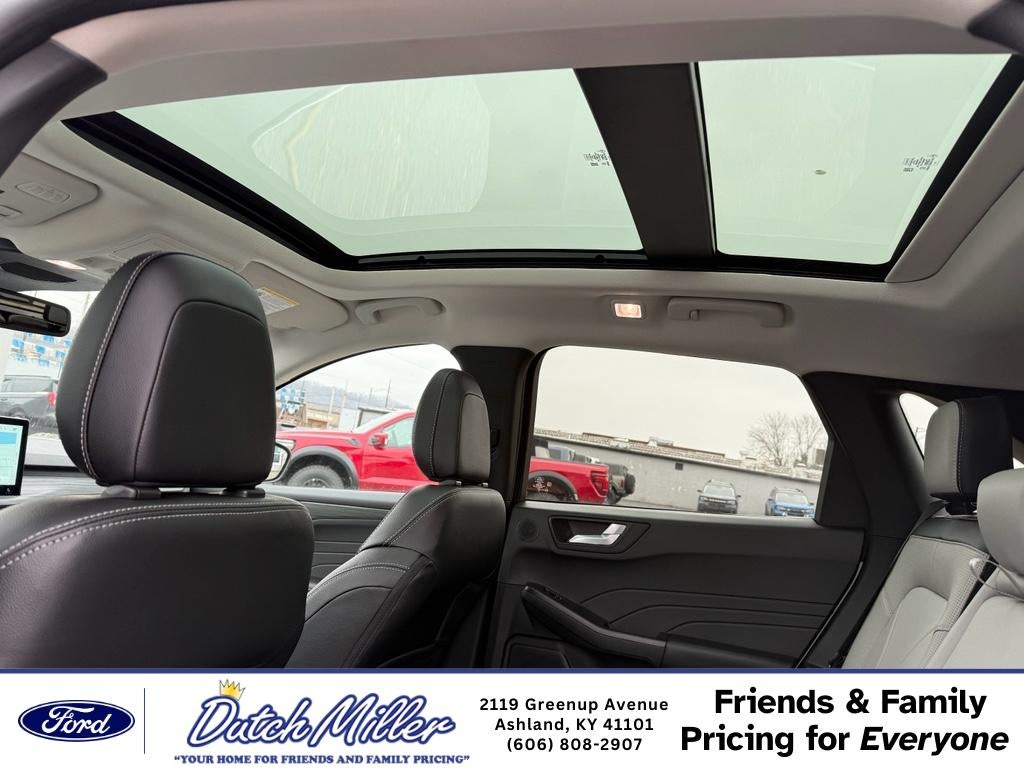 2026 Ford Escape Platinum