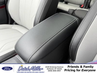 2026 Ford Escape Platinum