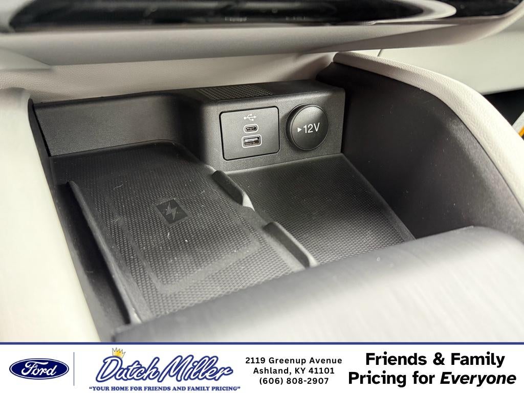 2026 Ford Escape Platinum