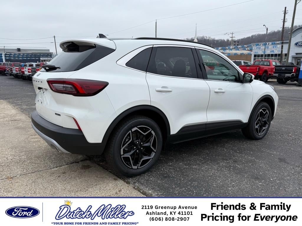 2026 Ford Escape Platinum