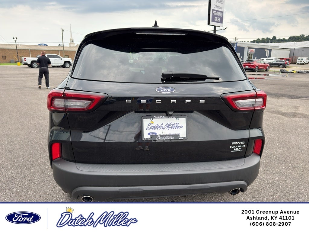 2025 Ford Escape ST-Line