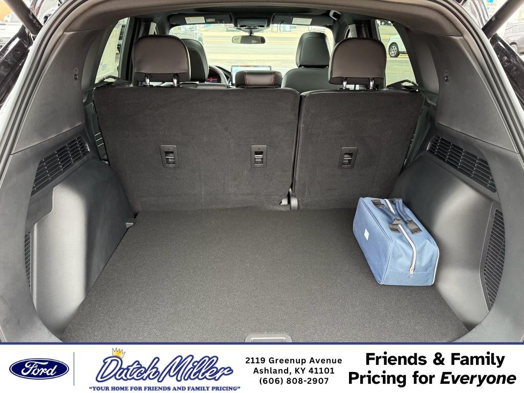 2026 Ford Escape ST-Line Select